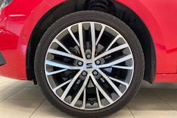 Punainen SEAT LEON SPORTSTOURER 2021 kuva 11.