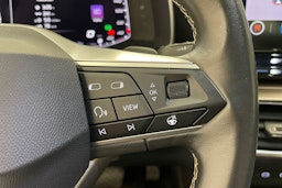 Punainen SEAT LEON SPORTSTOURER 2021 kuva 17.