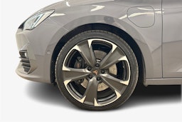 harmaa SEAT Leon Sportstourer 2021 kuva 11.