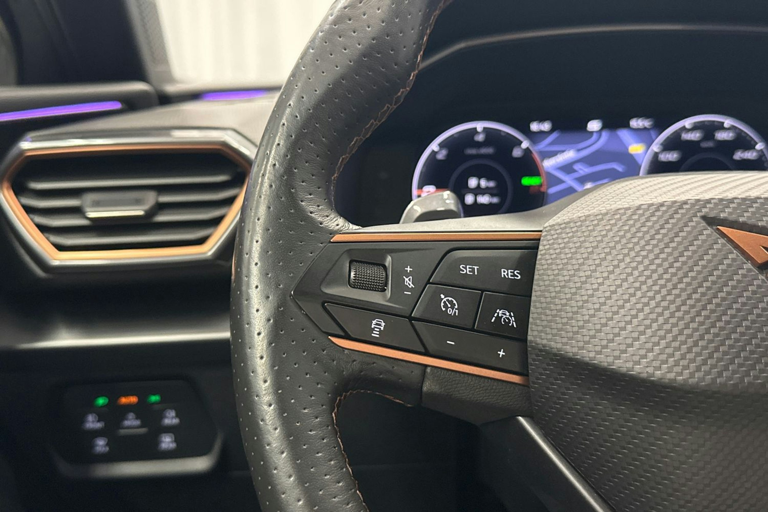 harmaa SEAT Leon Sportstourer 2021 kuva 15.
