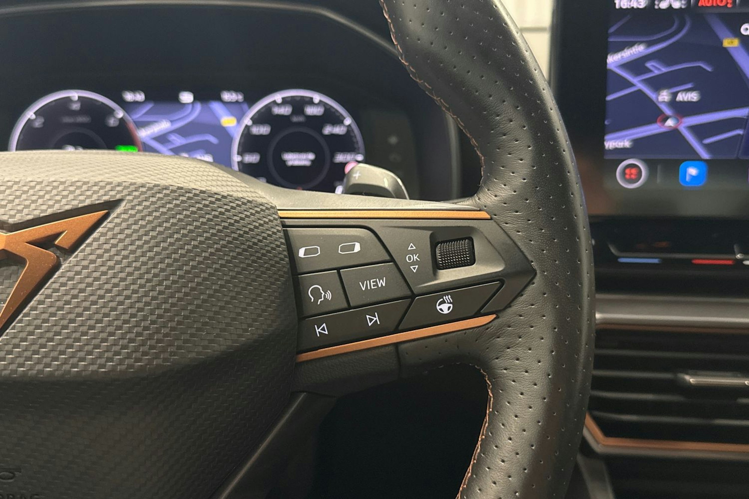 harmaa SEAT Leon Sportstourer 2021 kuva 16.