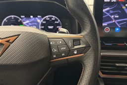 harmaa SEAT Leon Sportstourer 2021 kuva 16.