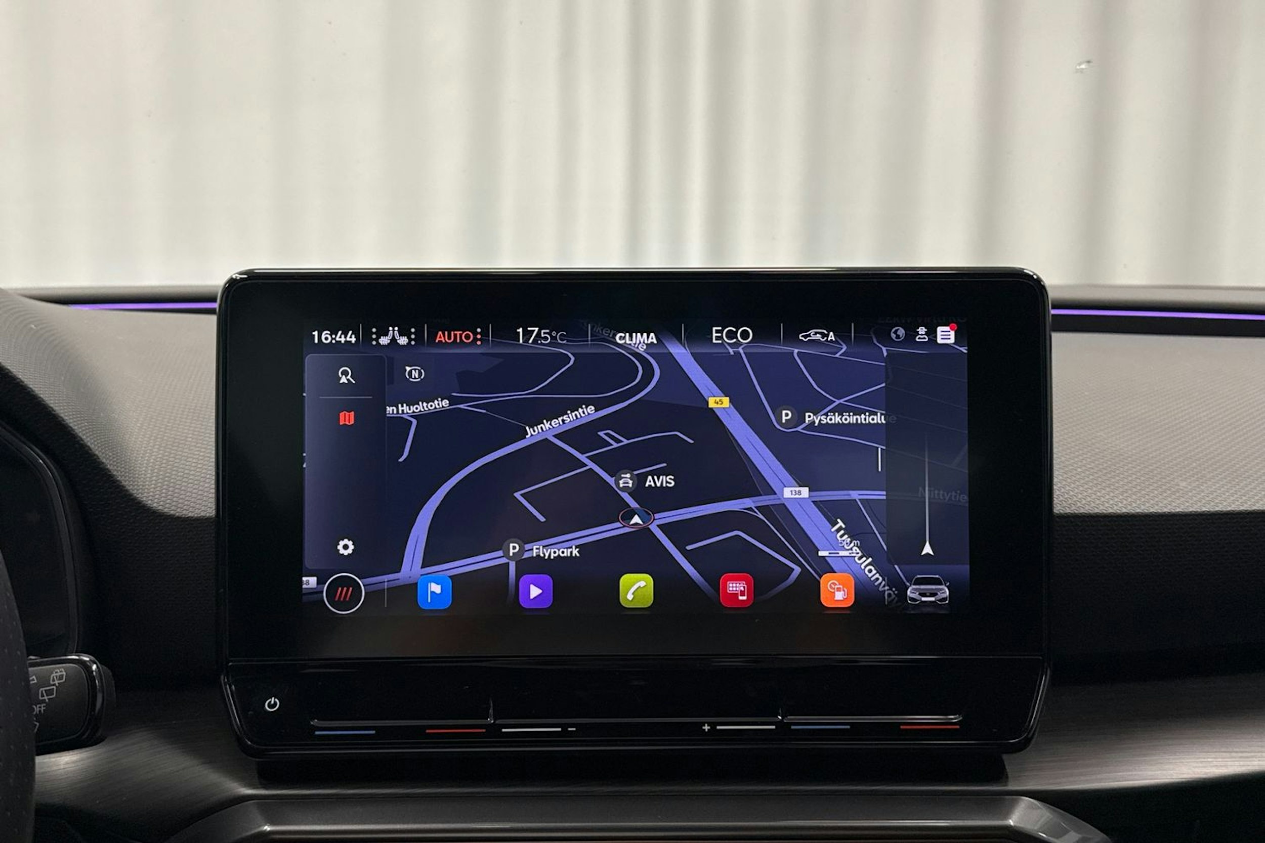 harmaa SEAT Leon Sportstourer 2021 kuva 18.
