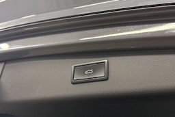 harmaa SEAT Leon Sportstourer 2021 kuva 33.