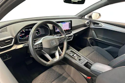 valkoinen SEAT Leon Sportstourer 2021 kuva 6.