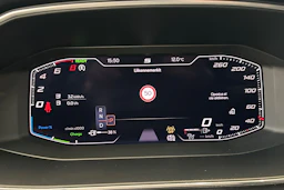 valkoinen SEAT Leon Sportstourer 2021 kuva 13.