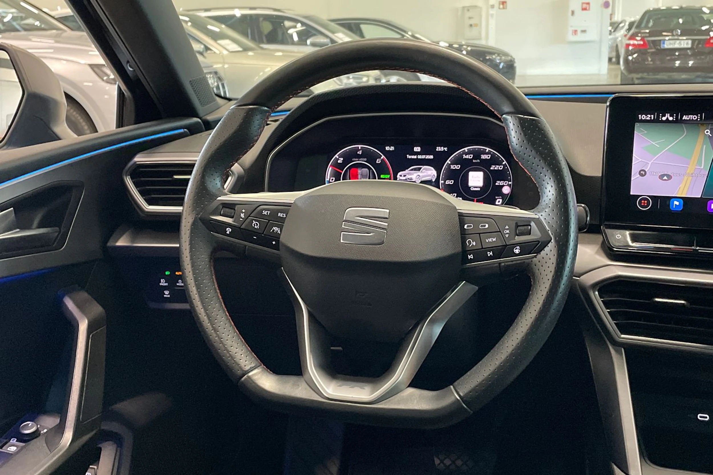 Musta SEAT LEON SPORTSTOURER 2021 kuva 12.