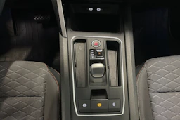 Musta SEAT LEON SPORTSTOURER 2021 kuva 23.