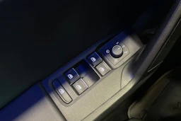 Musta SEAT LEON SPORTSTOURER 2021 kuva 24.