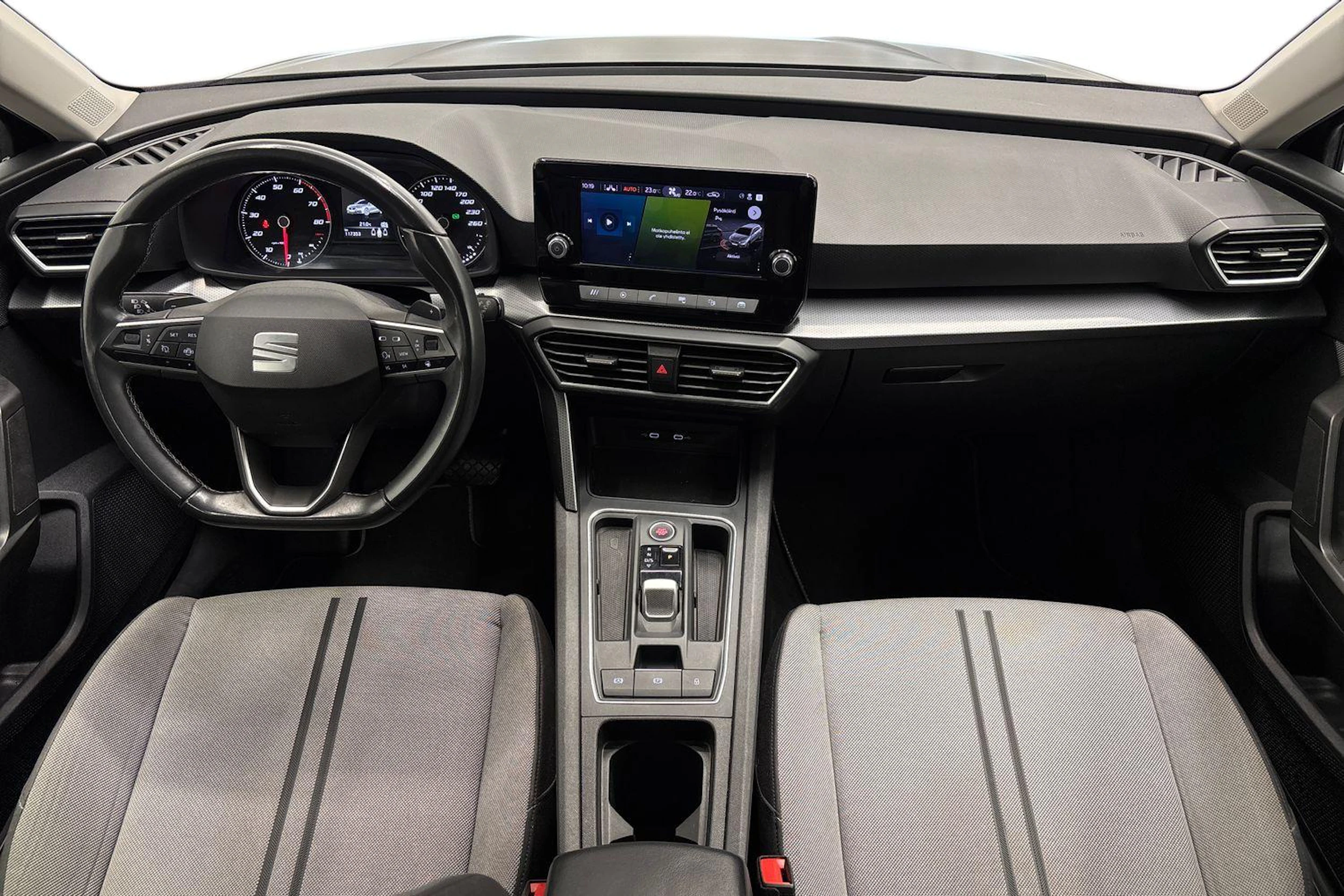 harmaa SEAT Leon Sportstourer 2021 kuva 7.