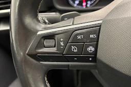 harmaa SEAT Leon Sportstourer 2021 kuva 13.