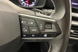 harmaa SEAT Leon Sportstourer 2021 kuva 14.