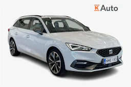valkoinen SEAT Leon Sportstourer 2021 kuva 1.