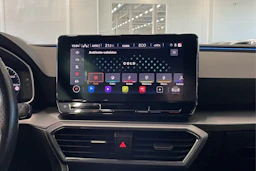 valkoinen SEAT Leon Sportstourer 2021 kuva 28.