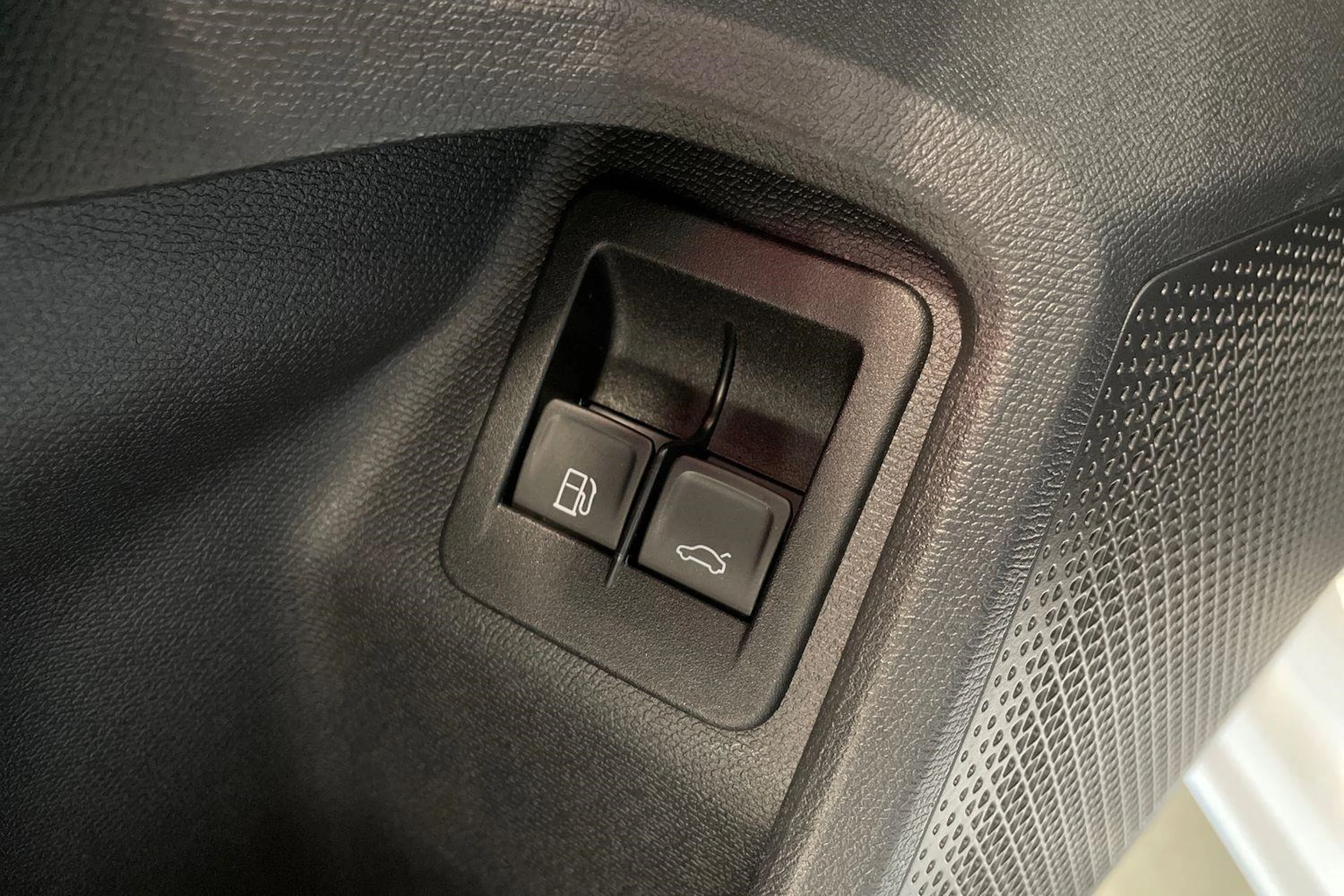valkoinen SEAT Leon Sportstourer 2021 kuva 34.