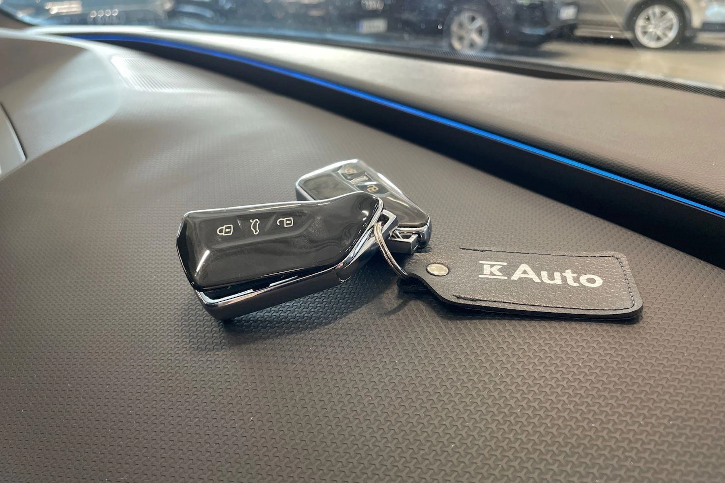 valkoinen SEAT Leon Sportstourer 2021 kuva 39.