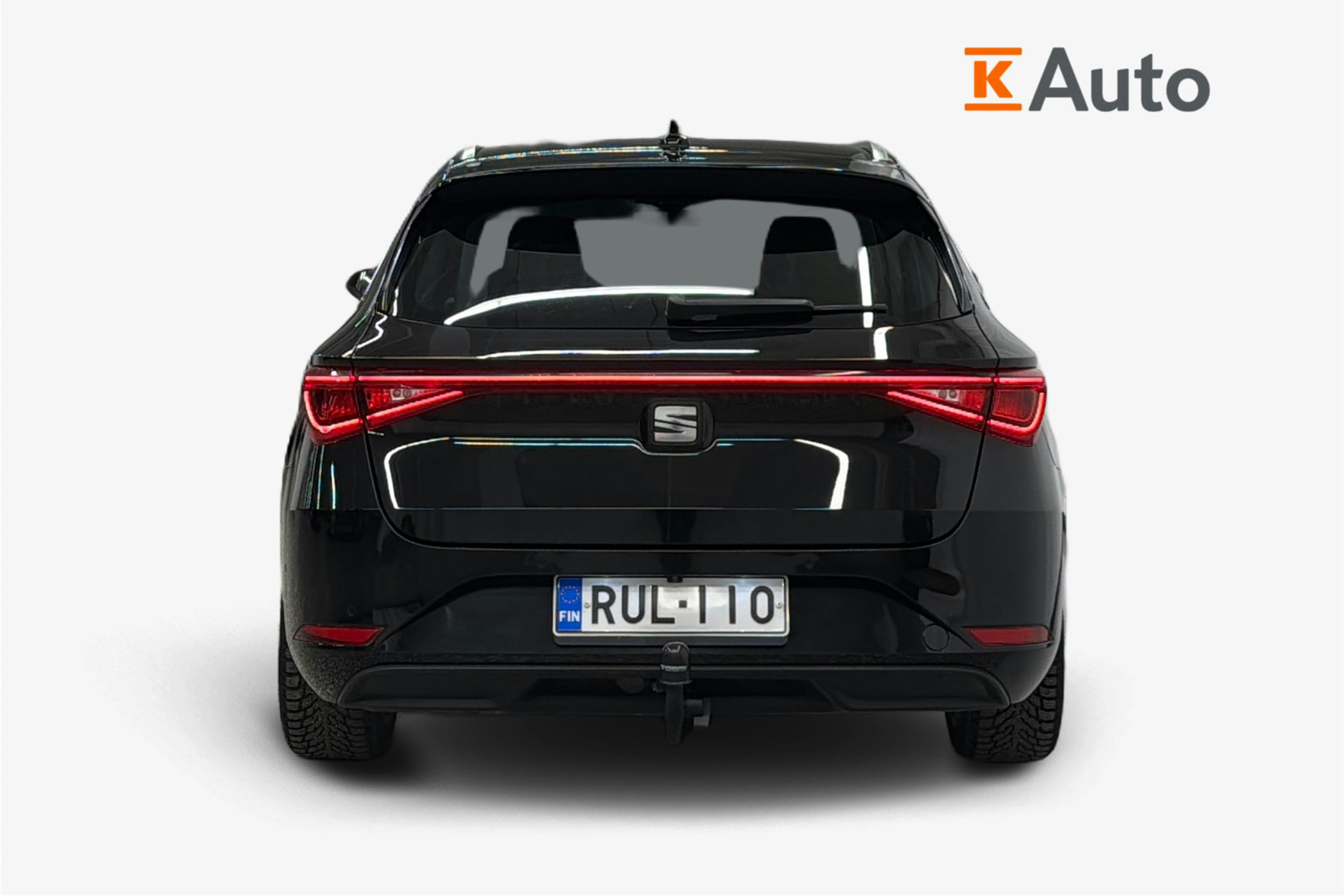 musta SEAT Leon Sportstourer 2021 kuva 3.