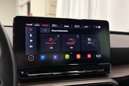 musta SEAT Leon Sportstourer 2021 kuva 27.