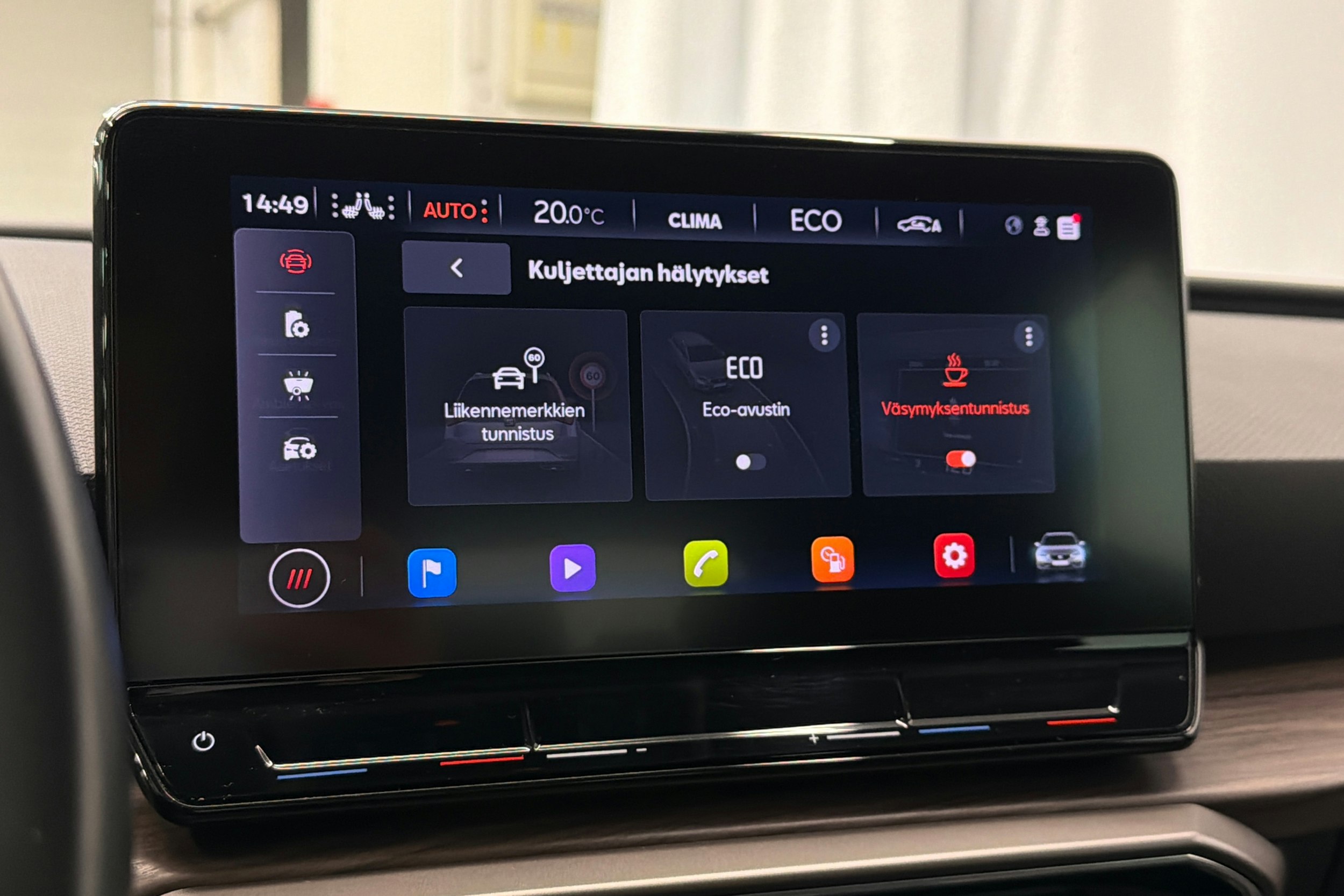 musta SEAT Leon Sportstourer 2021 kuva 28.