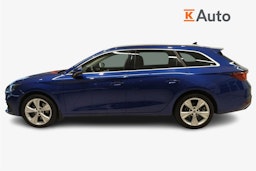 Sininen SEAT LEON SPORTSTOURER 2021 kuva 6.