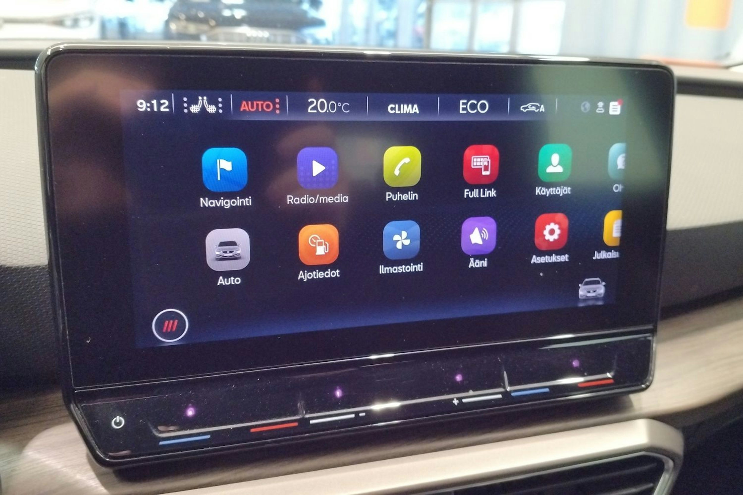 Sininen SEAT LEON SPORTSTOURER 2021 kuva 20.