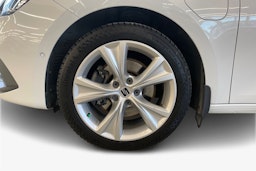 Valkoinen SEAT LEON SPORTSTOURER 2021 kuva 11.