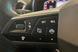 Valkoinen SEAT LEON SPORTSTOURER 2021 kuva 18.