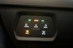 Valkoinen SEAT LEON SPORTSTOURER 2021 kuva 20.