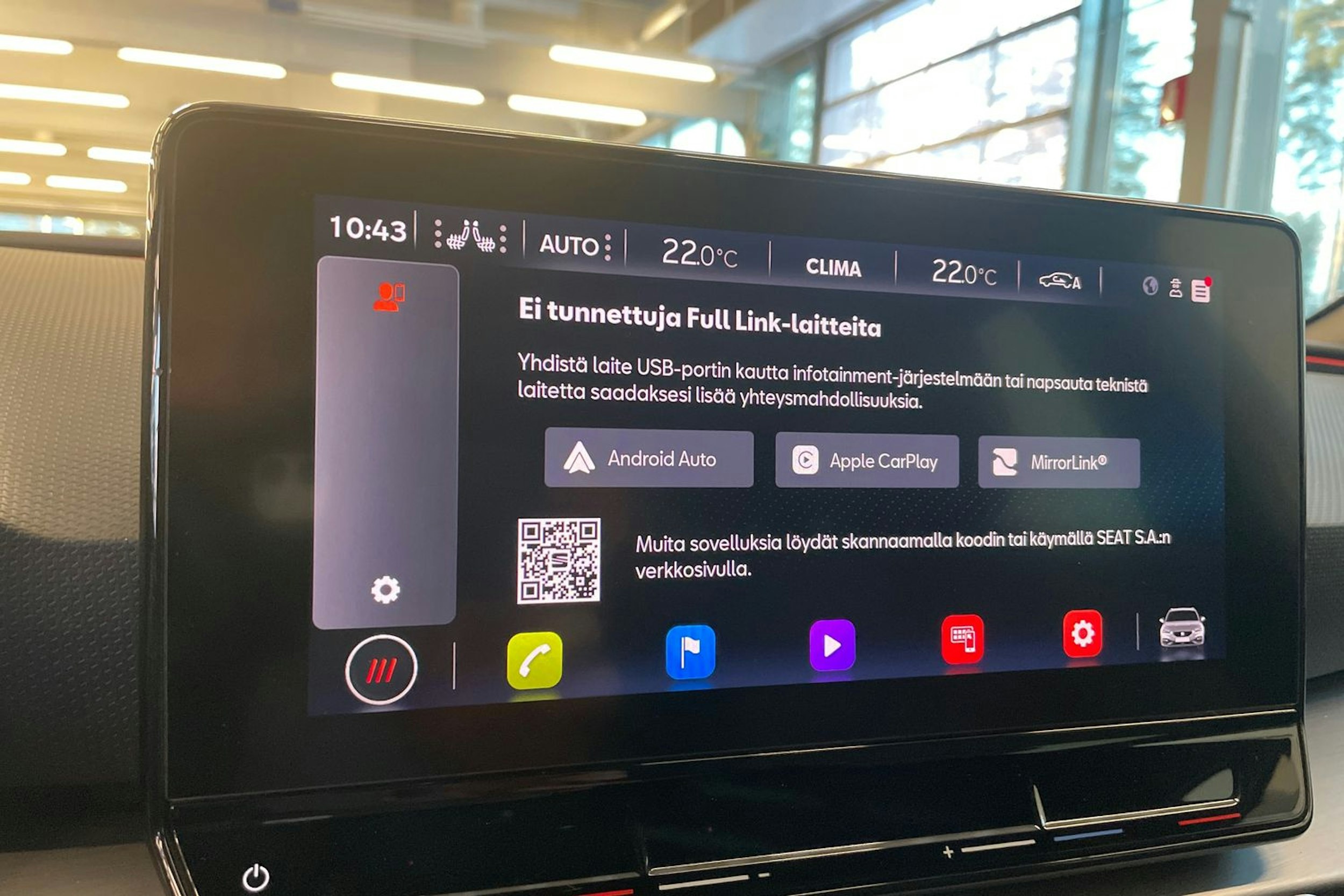 Valkoinen SEAT LEON SPORTSTOURER 2021 kuva 21.