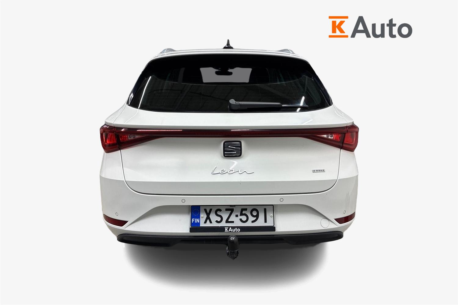 Seat Leon Sportstourer 2021, photo 3/5