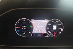 valkoinen SEAT Leon Sportstourer 2021 kuva 5.