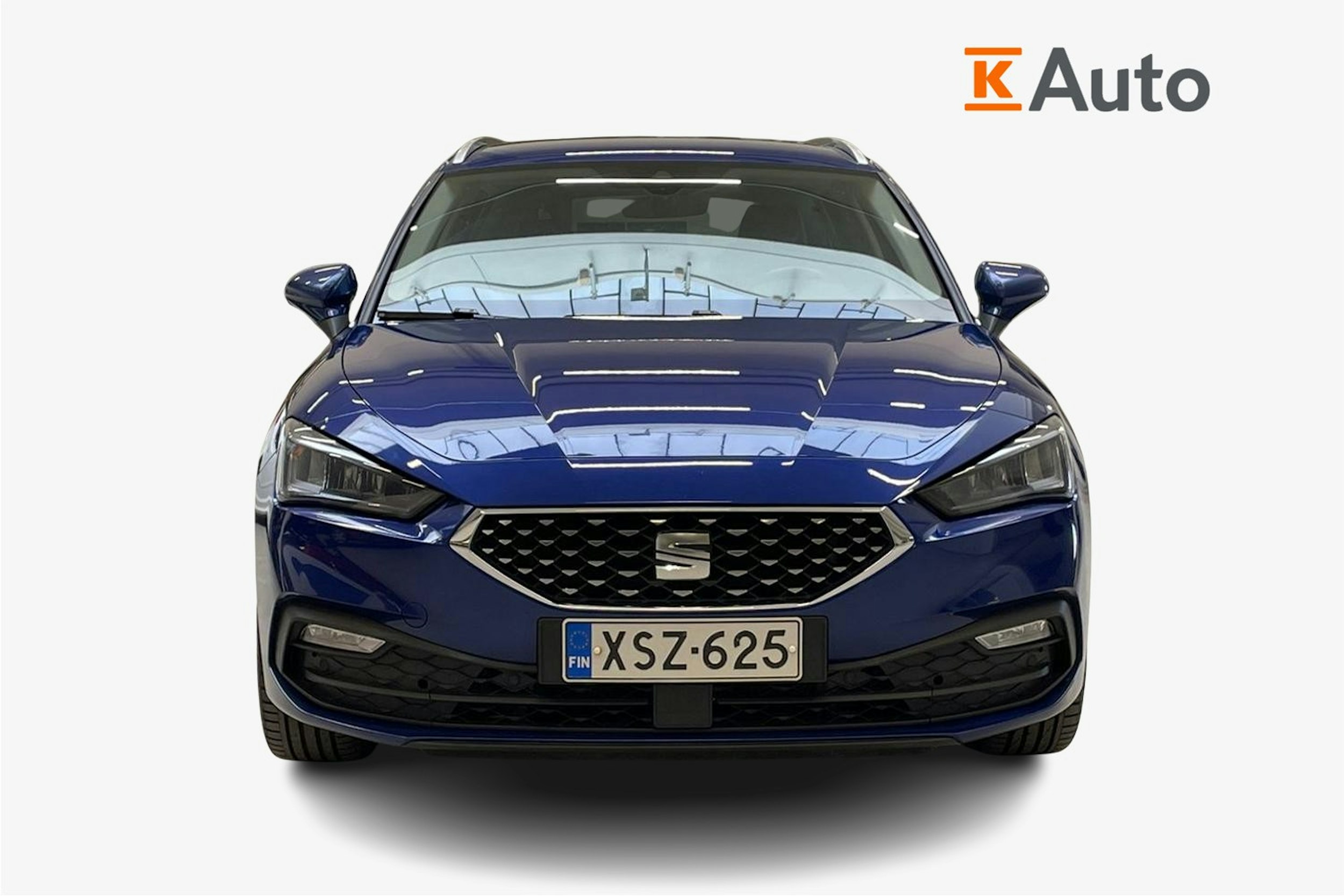 sininen SEAT Leon Sportstourer 2021 kuva 5.