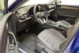 sininen SEAT Leon Sportstourer 2021 kuva 7.