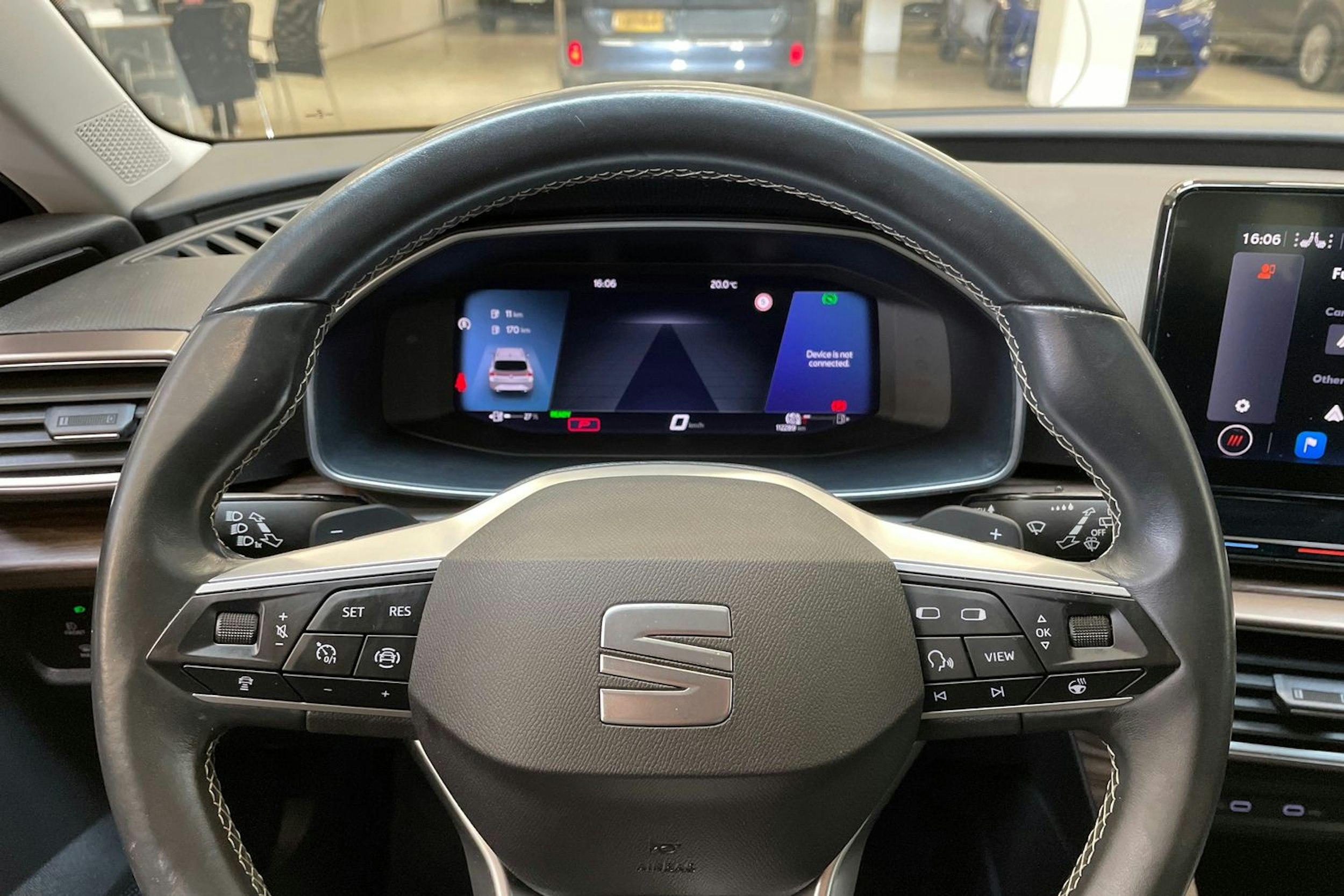 sininen SEAT Leon Sportstourer 2021 kuva 24.