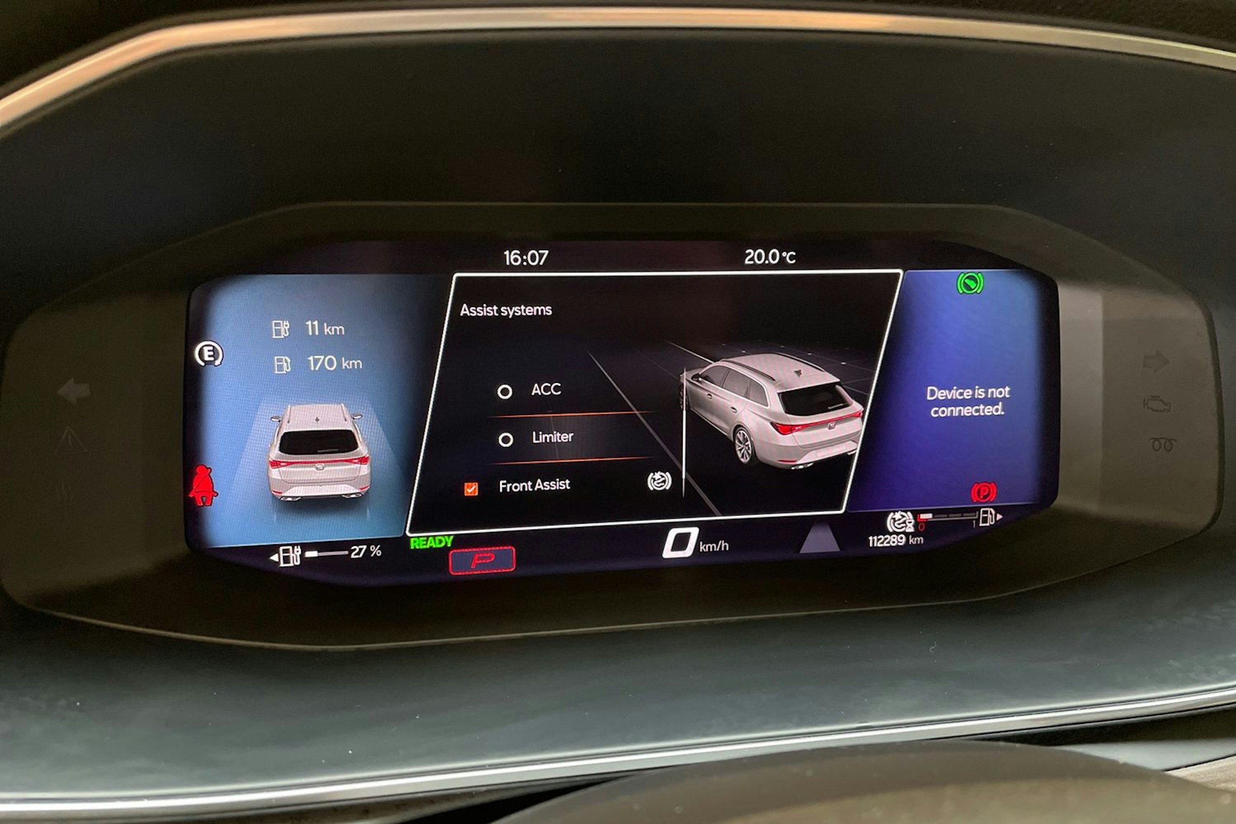 sininen SEAT Leon Sportstourer 2021 kuva 26.