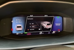 sininen SEAT Leon Sportstourer 2021 kuva 26.