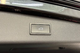 musta SEAT Leon Sportstourer 2021 kuva 19.