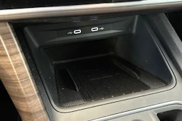 musta SEAT Leon Sportstourer 2021 kuva 29.