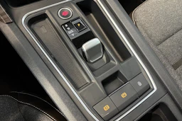 musta SEAT Leon Sportstourer 2021 kuva 30.