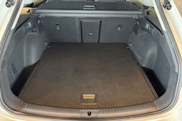 Valkoinen SEAT LEON SPORTSTOURER 2021 kuva 15.