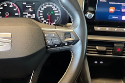 Valkoinen SEAT LEON SPORTSTOURER 2021 kuva 21.