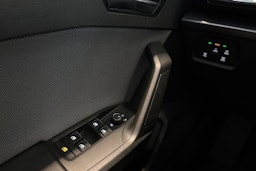 Valkoinen SEAT LEON SPORTSTOURER 2021 kuva 22.