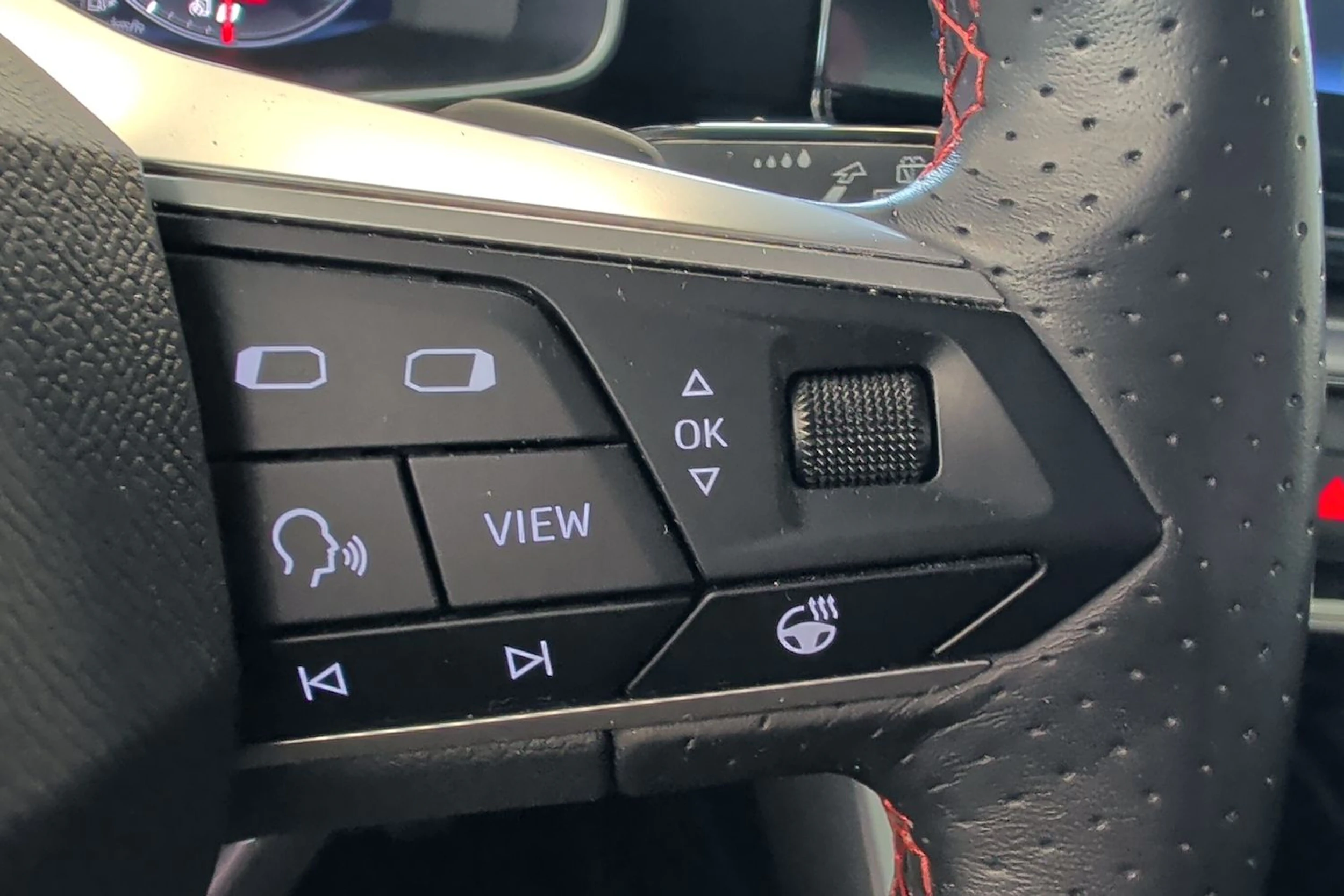 met. harmaa SEAT Leon Sportstourer 2021 kuva 28.