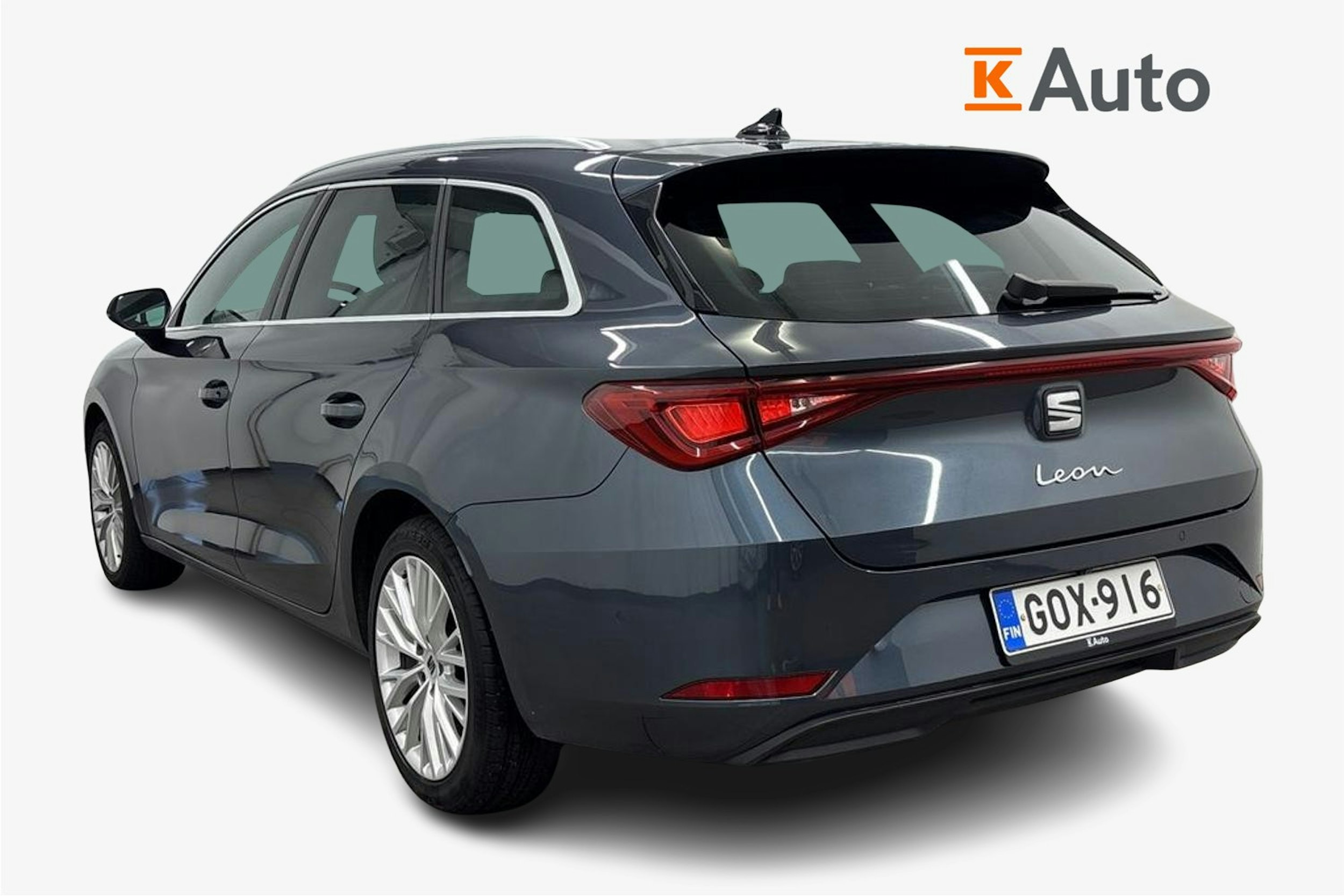 met. harmaa SEAT Leon Sportstourer 2022 kuva 2.
