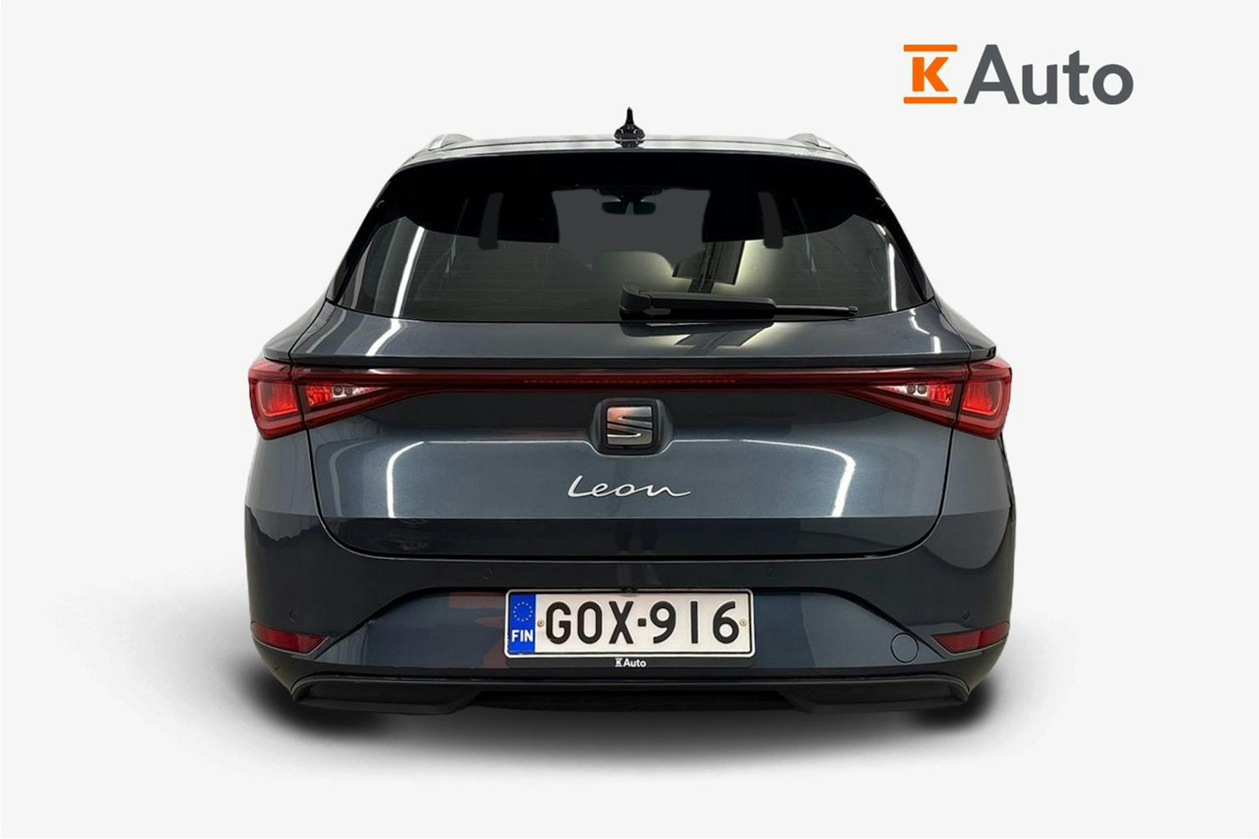 met. harmaa SEAT Leon Sportstourer 2022 kuva 3.