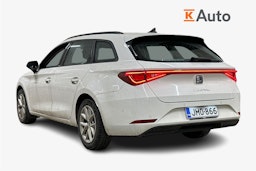 valkoinen SEAT Leon Sportstourer 2022 kuva 2.