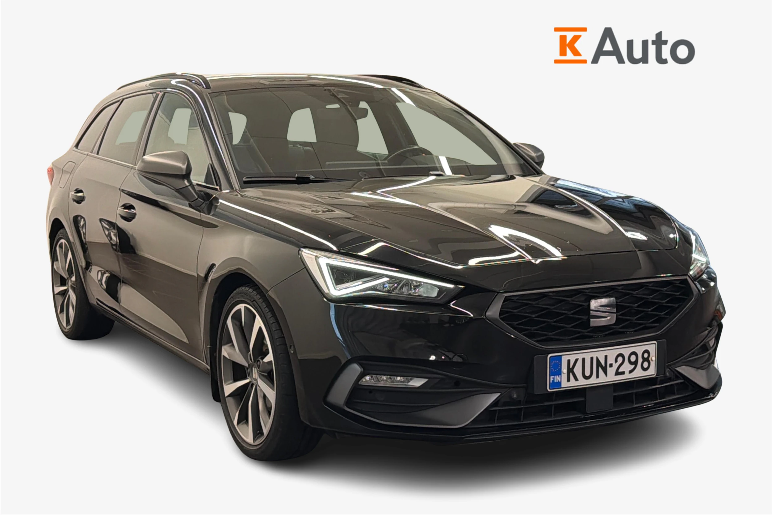 musta SEAT Leon Sportstourer 2022 kuva 1.