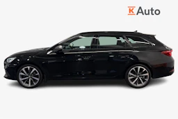 musta SEAT Leon Sportstourer 2022 kuva 5.