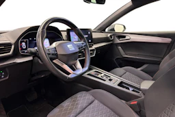 musta SEAT Leon Sportstourer 2022 kuva 6.