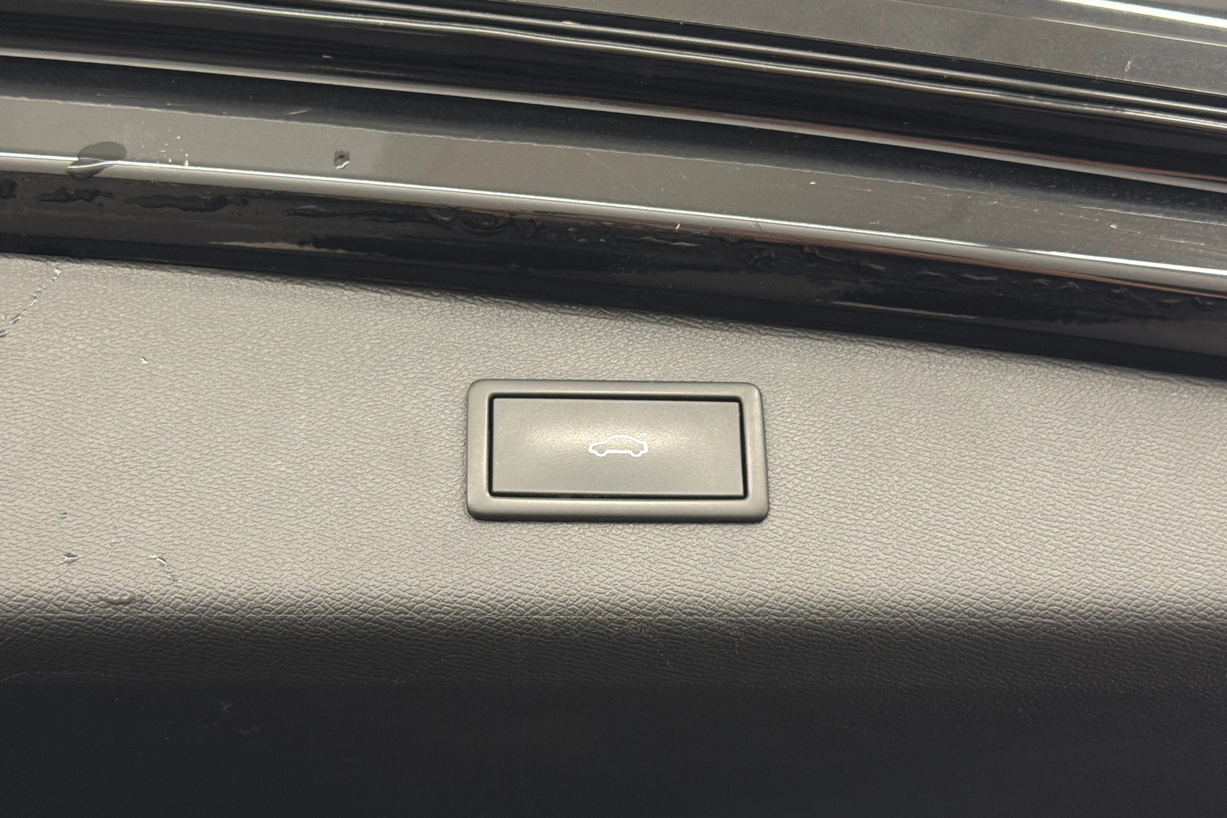 musta SEAT Leon Sportstourer 2022 kuva 12.